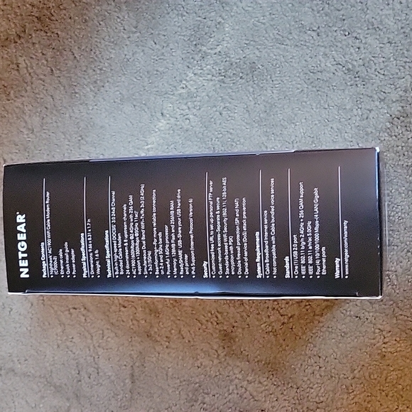 Netgear Nighthawk AC1900 WiFi Cable Modem Router - Picture 4 of 10